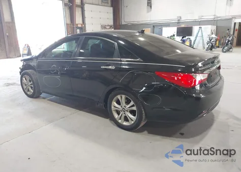 2013 Hyundai Sonata Limited z USA, uszkodzony, nr VIN 5NPEC4AC6DH642552